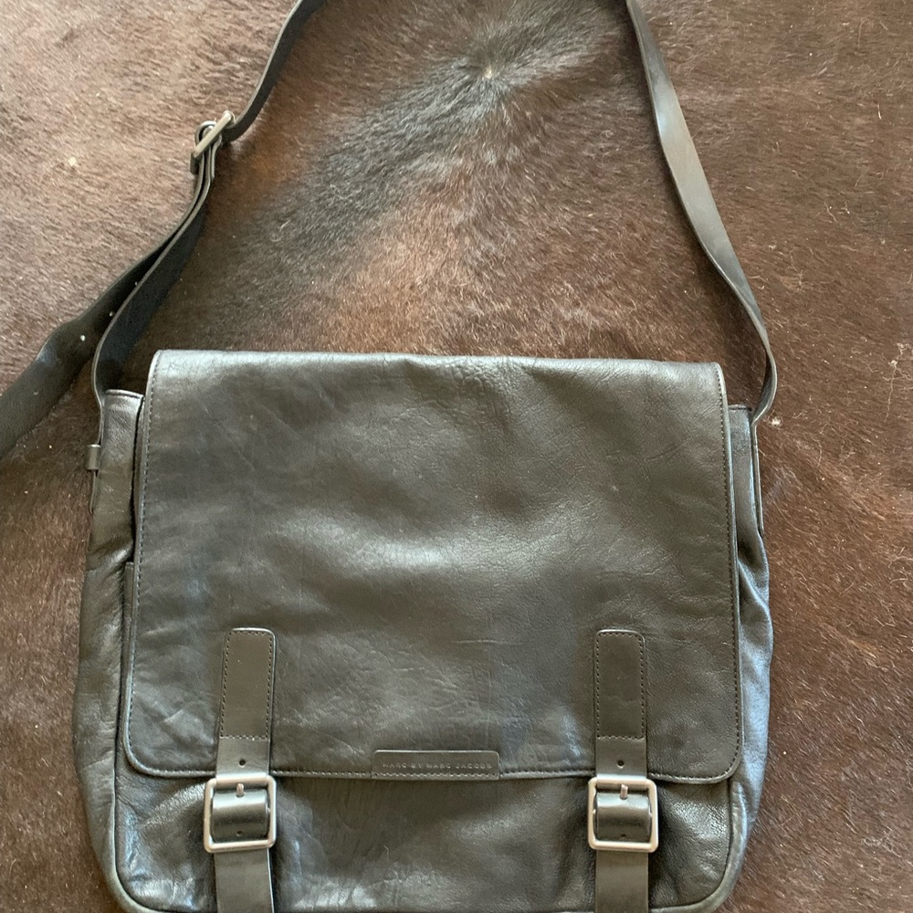 Marc by Marc Jacobs men’s leather messenger briefcase